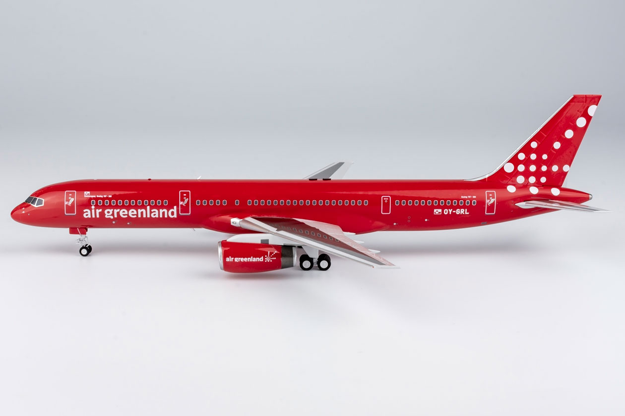Air greenland boeing 757 200 oy grl ng models 42015 modelo a escala 1 