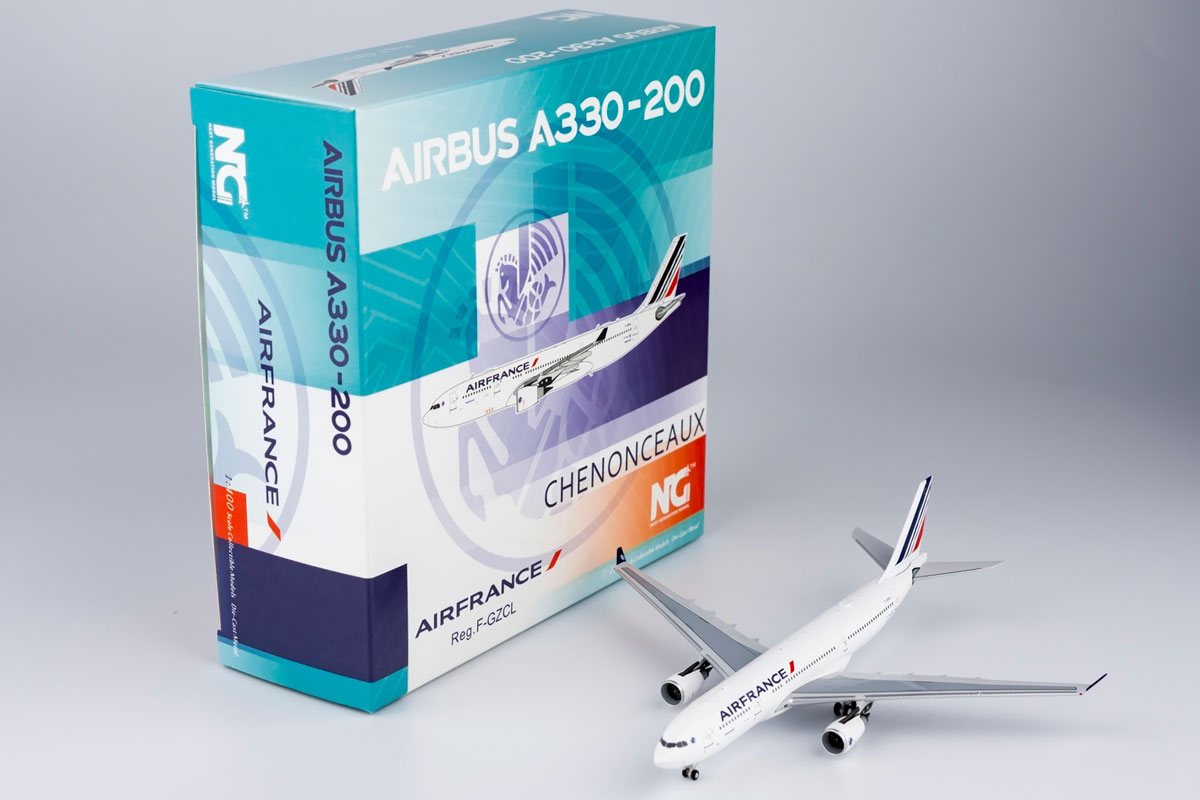 Herpa Maquette KLM Airbus A330-300 – PH-AKB Piazza Navona-Roma, ech