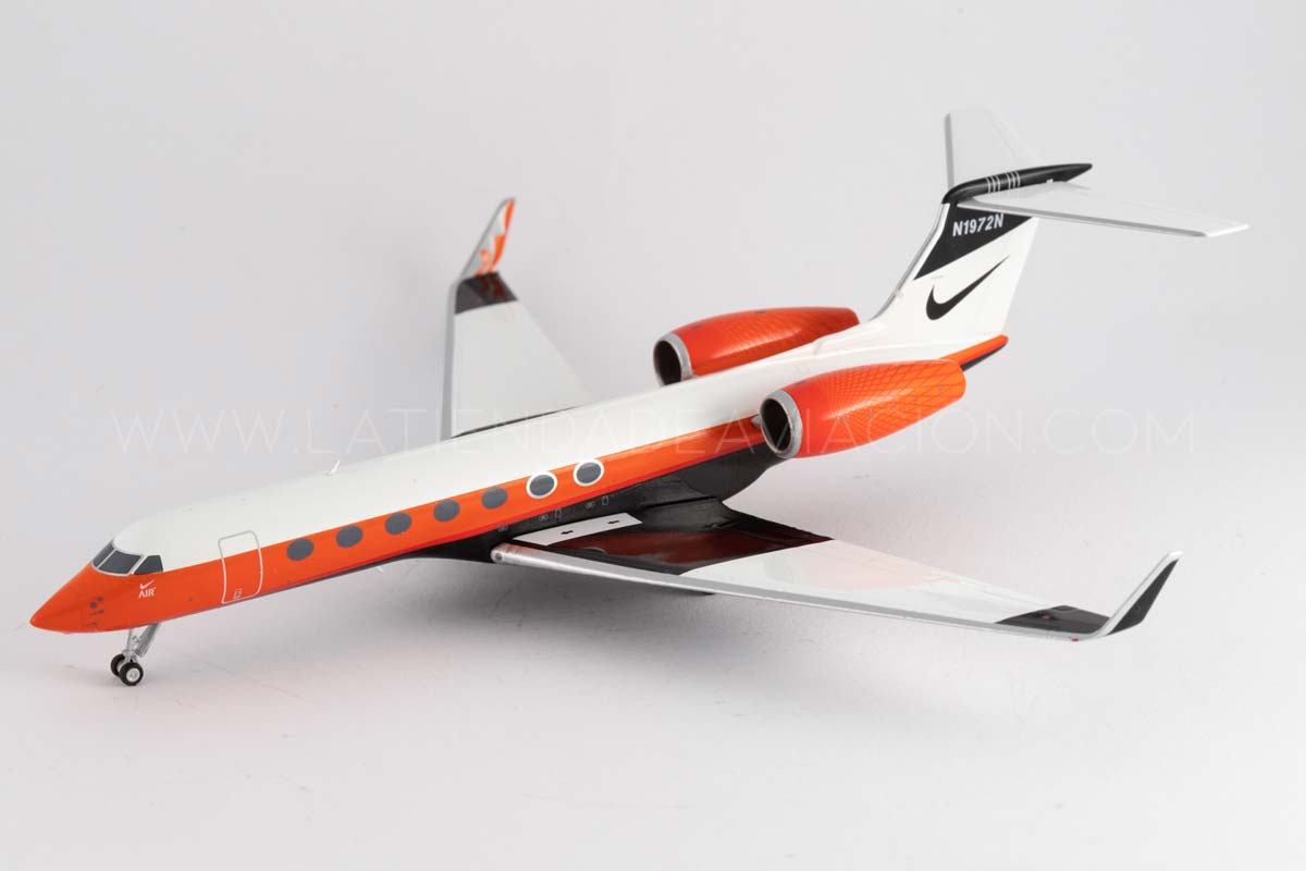 Nike Gulfstream G550 N1972N NG Models 75007 Modelo a escala 1:200