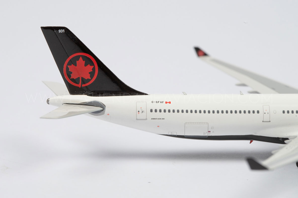 Modello Aereo Air Canada A330-300 C-GFAF, Phoenix 1:400 Con Trattore, Raro
