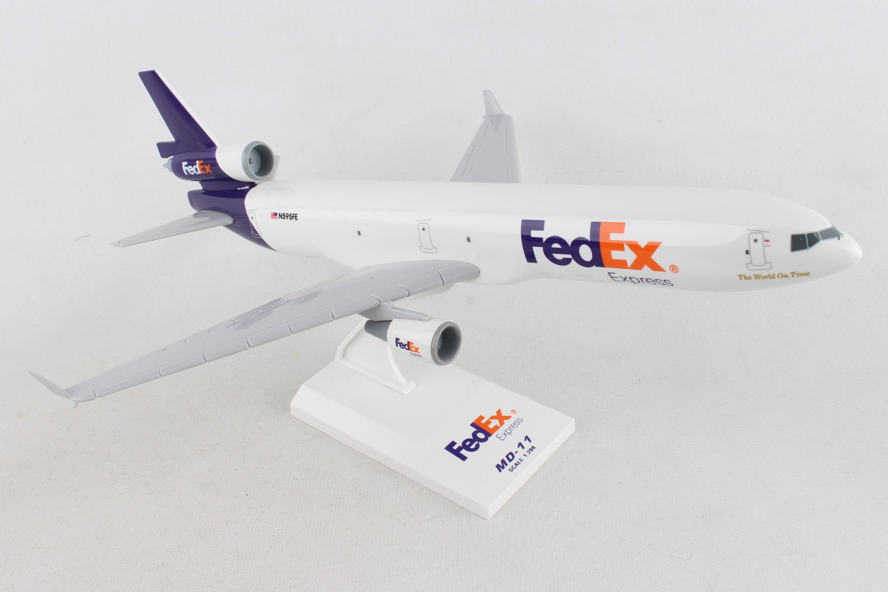 FedEx McDonnell Douglas MD-11F SkyMarks SKR088 Modelo a escala 1